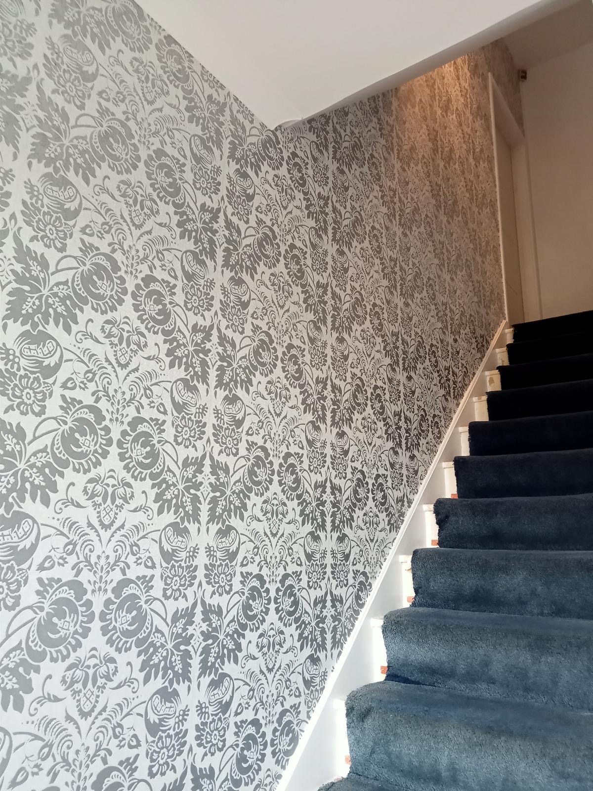 wallpaper hanging Bayswater, W2